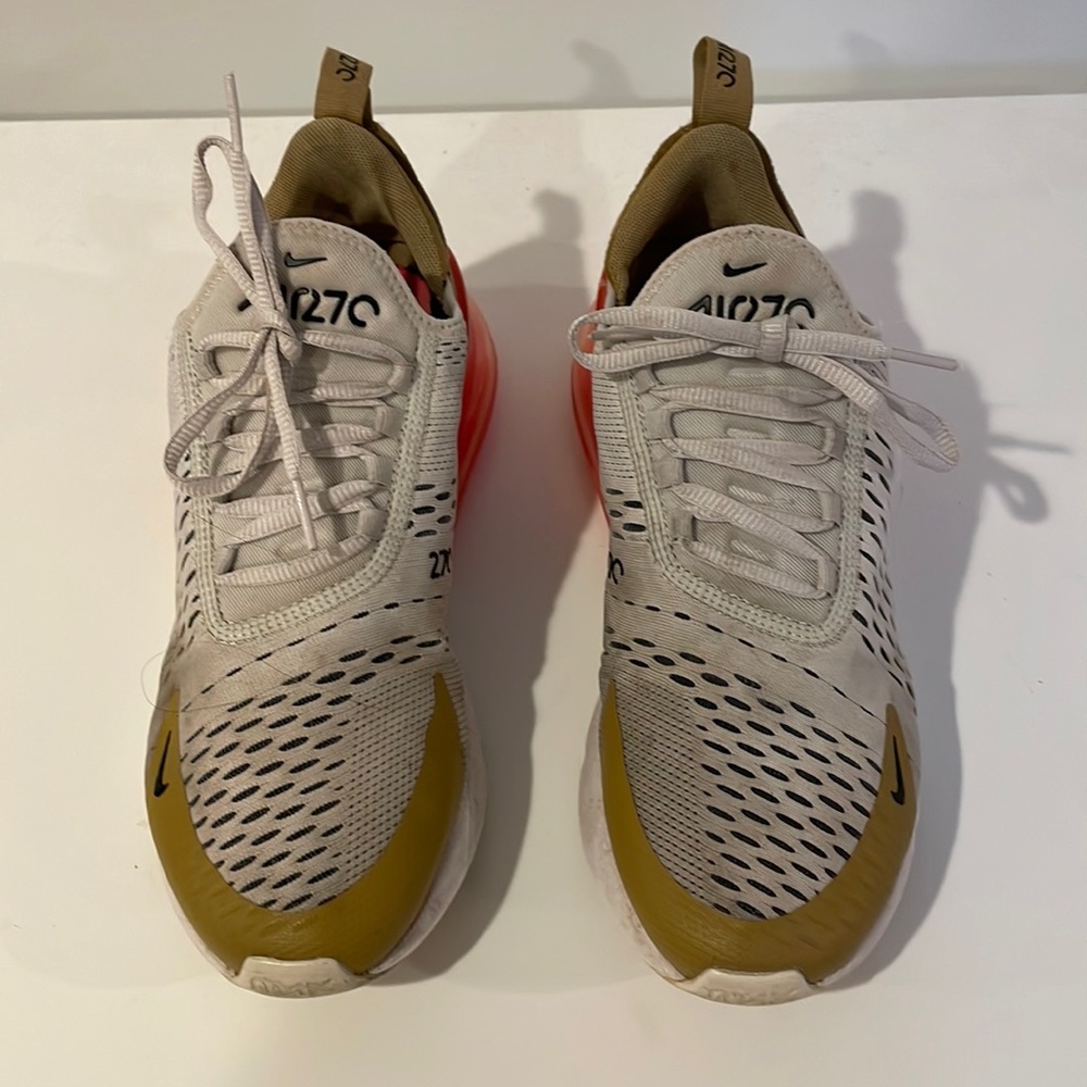 Nike Air Max 270